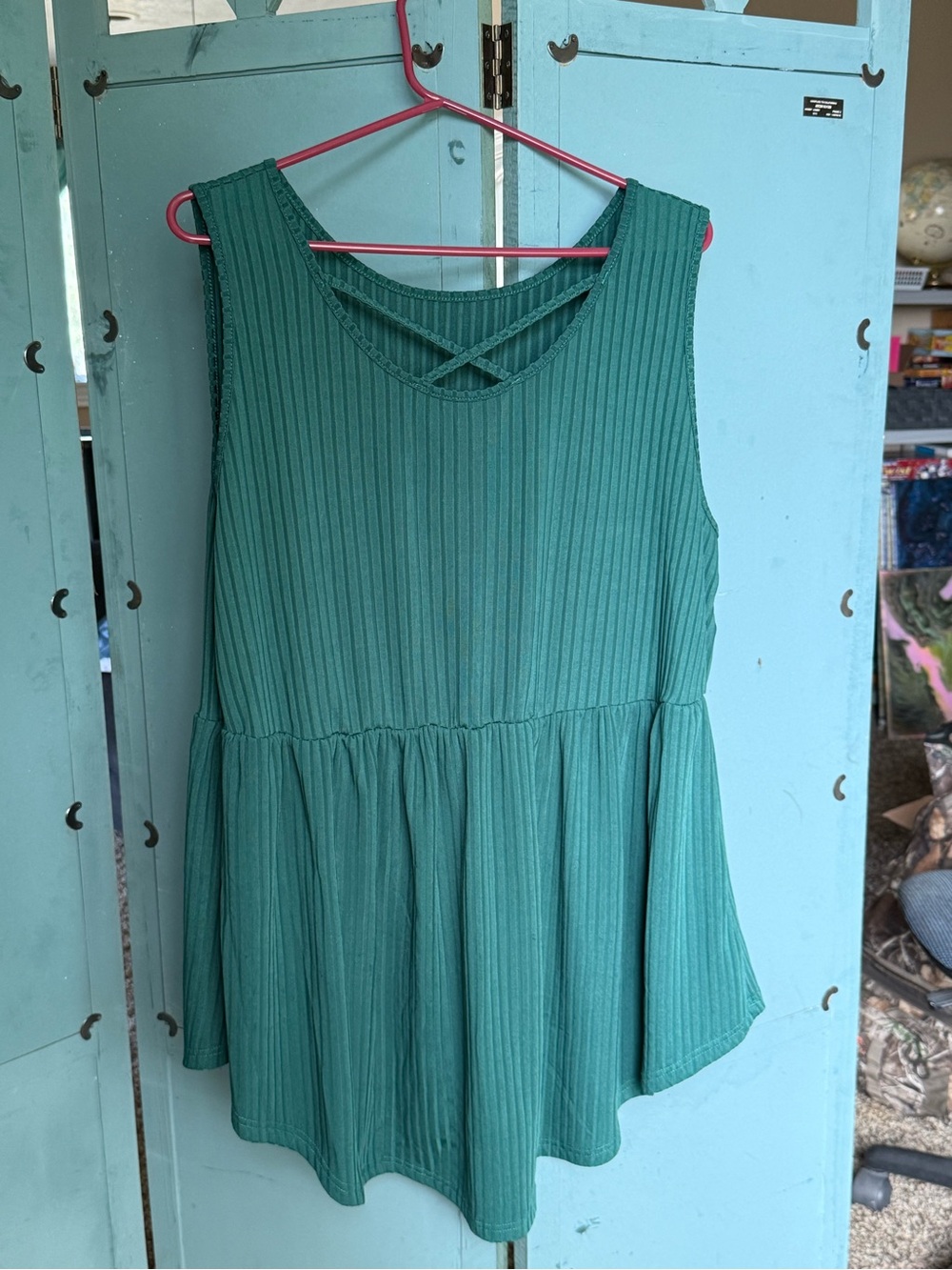 SHEIN Green Ribbed Tank